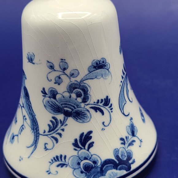 Two Blue White Porcelain Bells Delft Bird Floral 4" and Unknown Signed Floral 2" - Picture 6 of 13